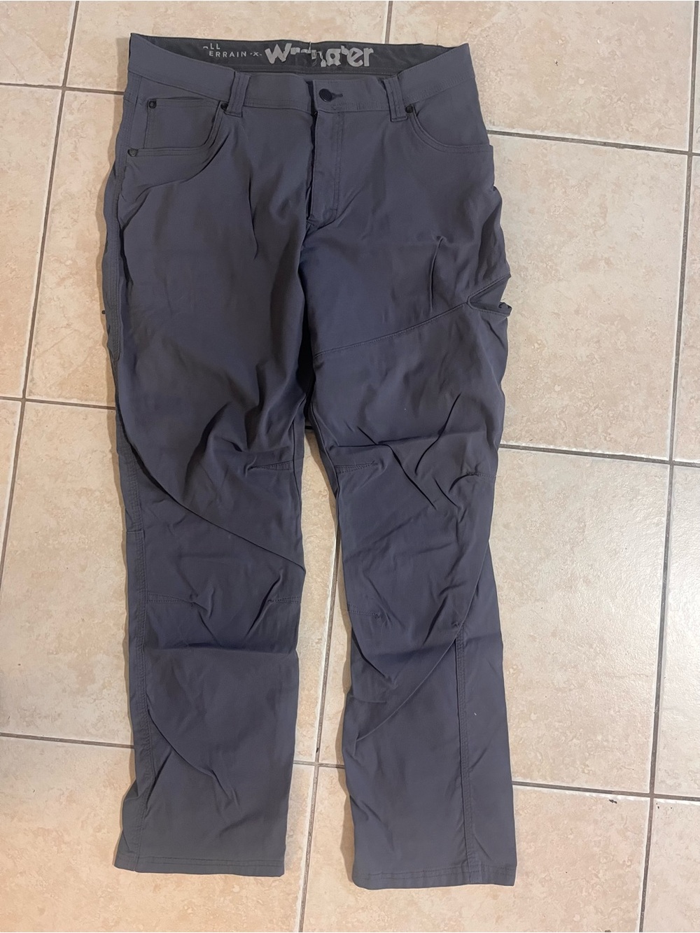Wrangler Men's Charcoal Cargo Pants